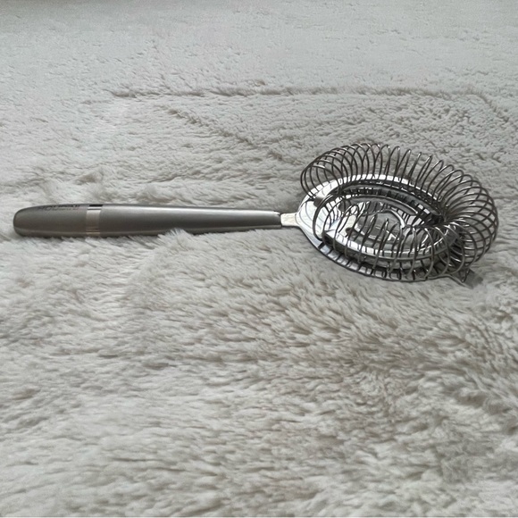 Houdini Deluxe Cocktail Strainer Stainless Steel- Preowned - Picture 7 of 7